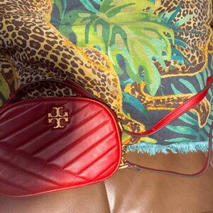 AUTHENTIC Tory Burch Kira Crossbody